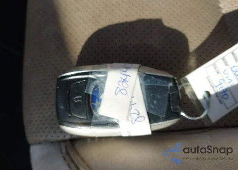 2019 Subaru Outback 2.5I Limited z USA, uszkodzony, nr VIN 4S4BSANC4K3389170